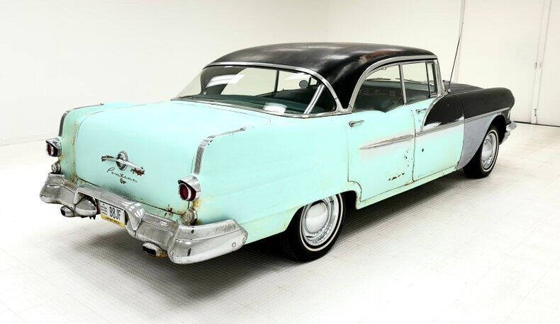 1956 Pontiac Chieftain
