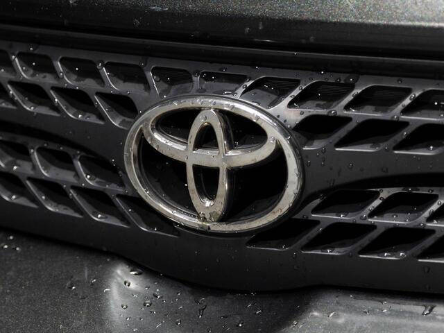 2005 Toyota Matrix XR