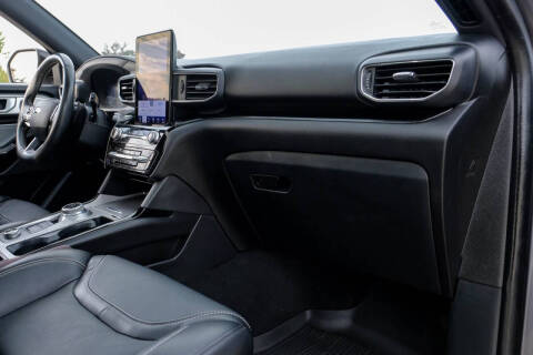 2021 Ford Explorer ST