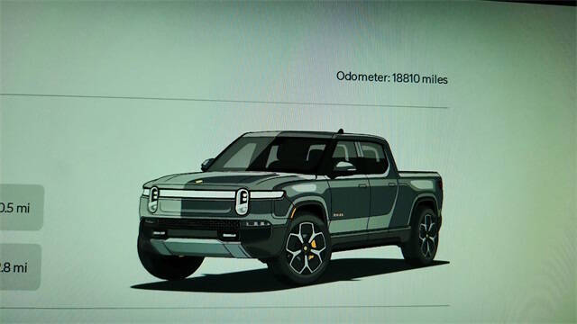 2023 Rivian R1T Adventure