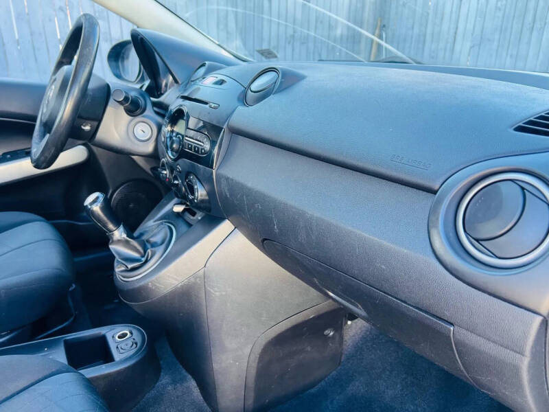 2012 Mazda MAZDA2 Sport