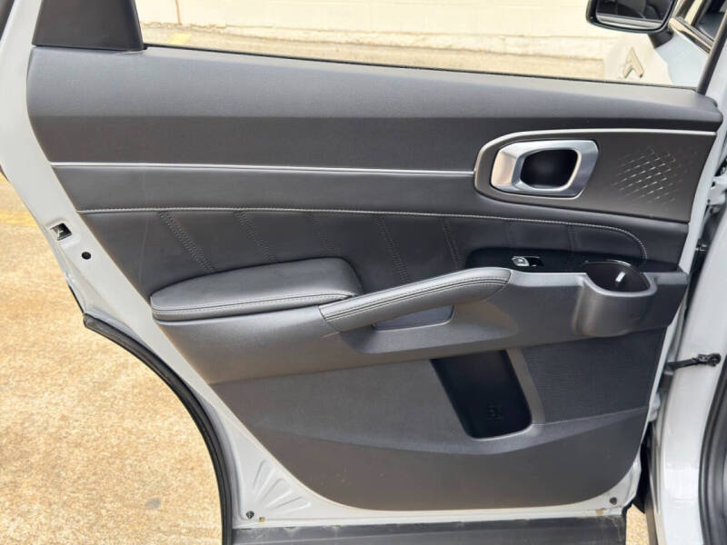 2023 Kia Sorento SX