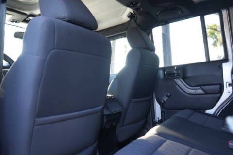 2012 Jeep Wrangler Unlimited Sport