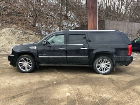 2013 Cadillac Escalade ESV for sale at Compact Cars of Pittsburgh in Pittsburgh PA