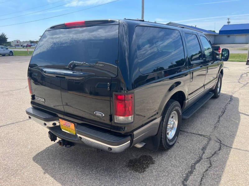 2002 Ford Excursion XLT