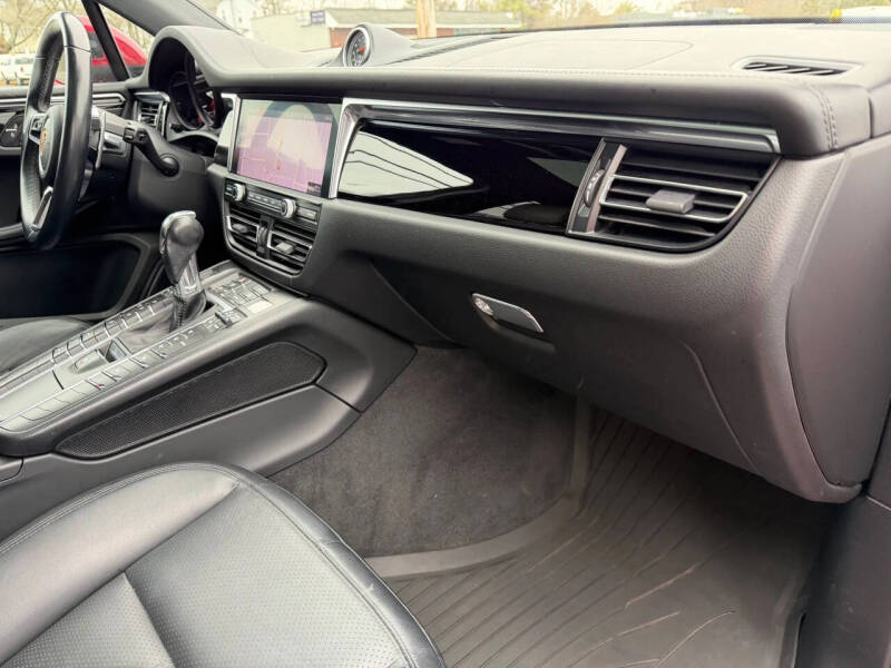 2019 Porsche Macan S