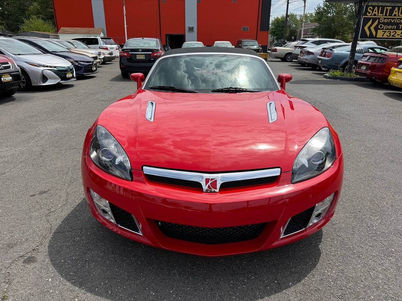 2007 Saturn SKY 19