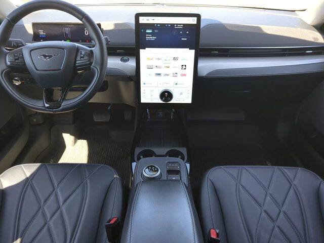 2021 Ford Mustang Mach-E Select