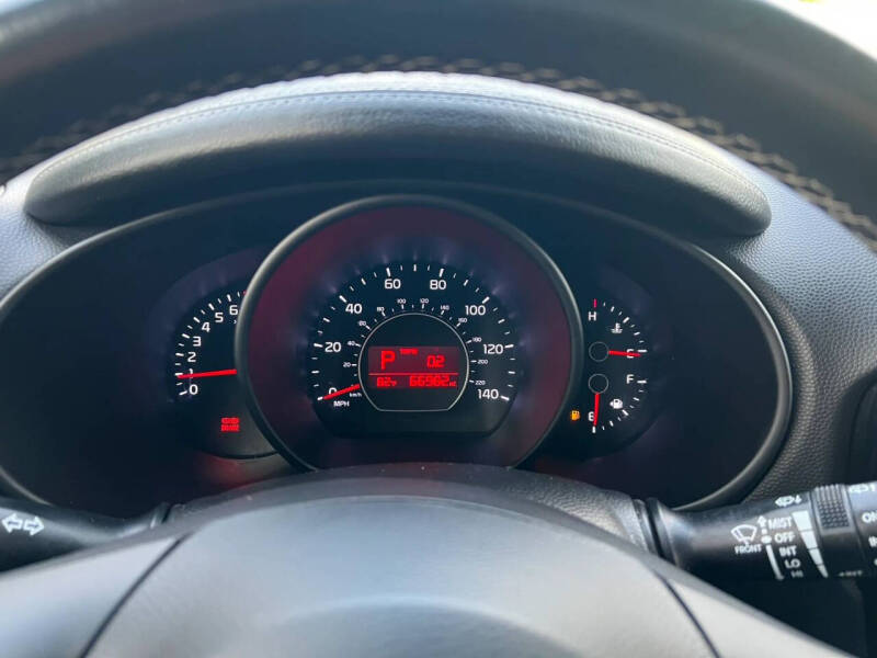 2019 Kia Soul +
