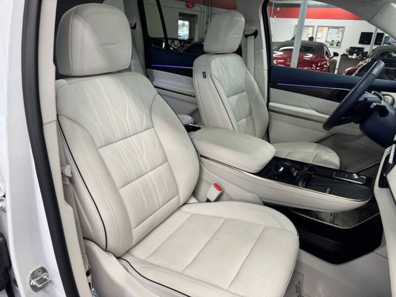 2025 Buick Enclave Avenir