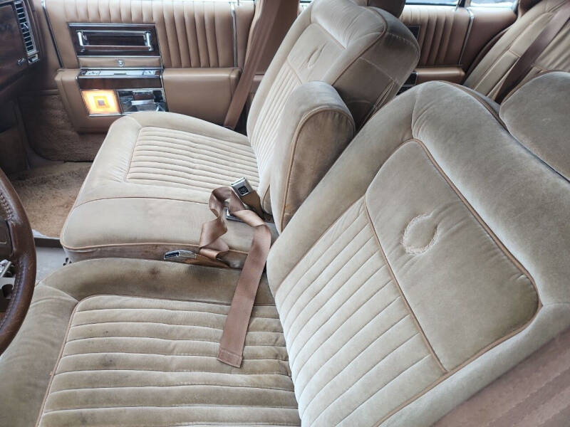 1988 Cadillac Brougham