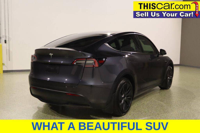 2025 Tesla Model Y Long Range