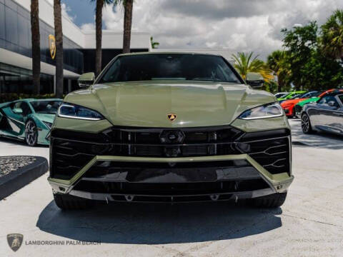 2025 Lamborghini Urus SE