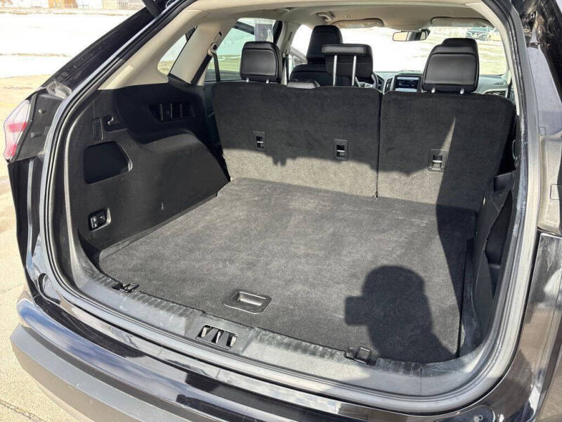 2024 Ford Edge