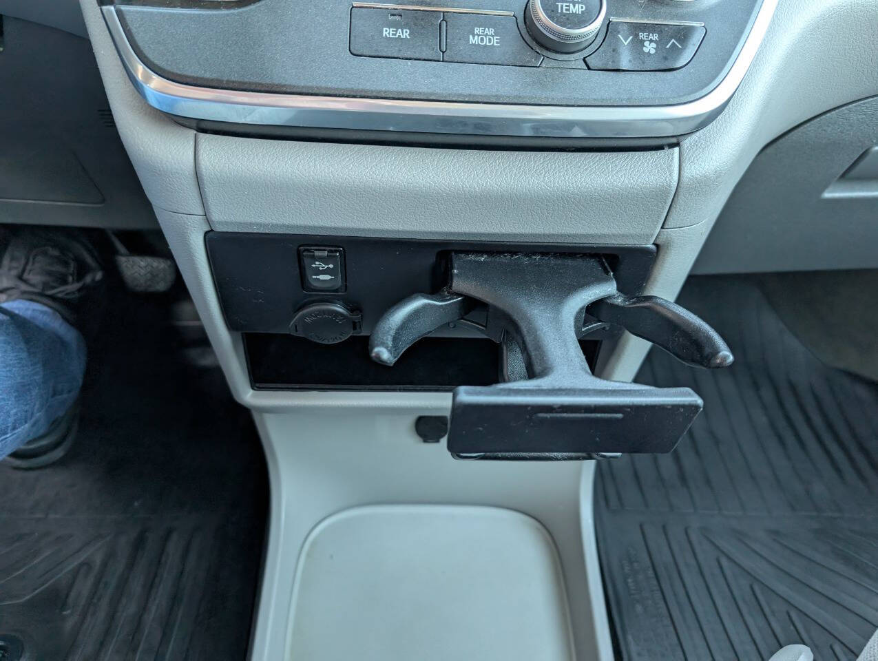 used 2017 Toyota Sienna car, priced at $17,999