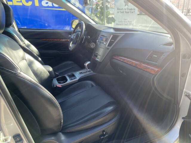 2011 Subaru Outback 2.5i Limited