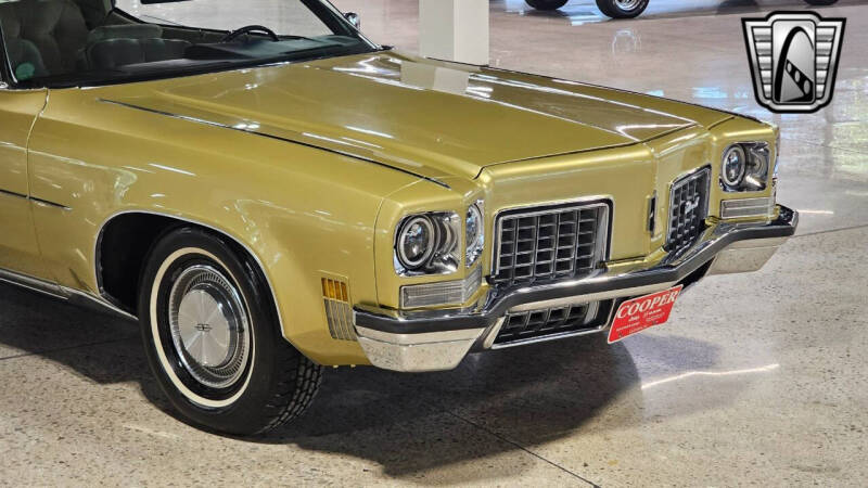 1972 Oldsmobile Ninety-Eight