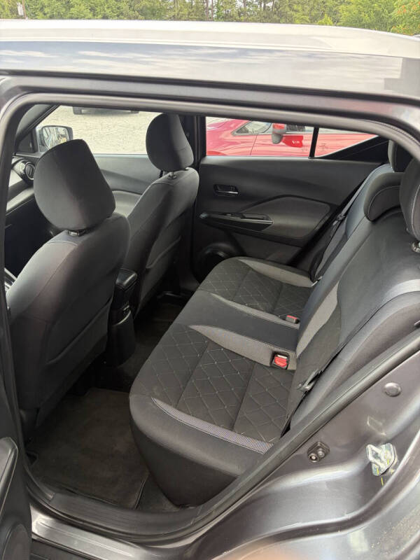 2019 Nissan Kicks SV