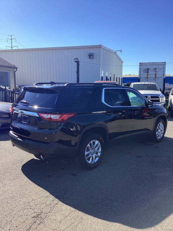 2020 Chevrolet Traverse 1LT photo 11