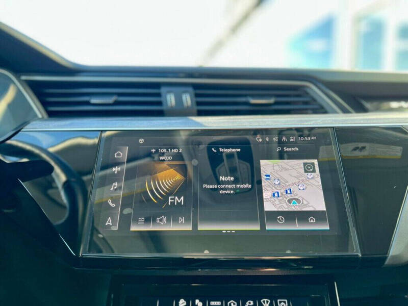 2024 Audi Q8 e-tron quattro Prestige