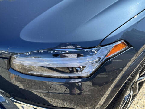 2024 Volvo XC90 B6 Plus Bright Theme 7P