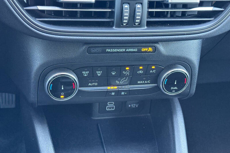 2025 Ford Escape Active