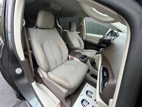 2019 Chrysler Pacifica Touring Plus