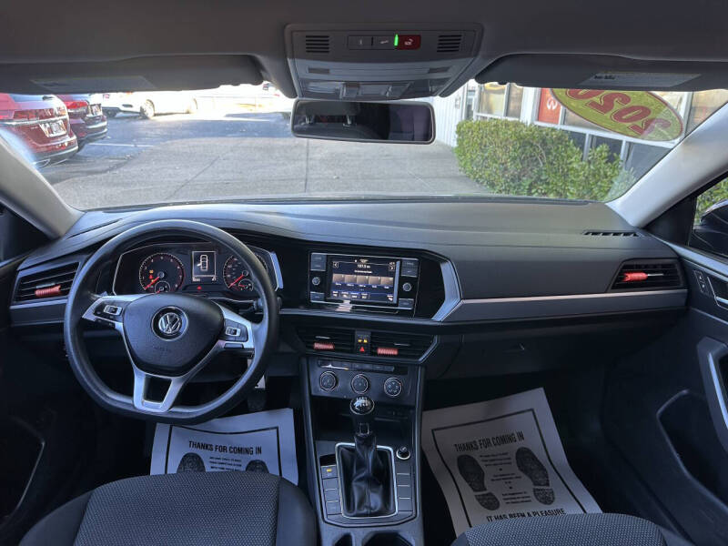 2020 Volkswagen Jetta R-Line