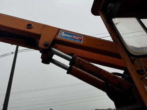 2007 Freightliner M2 106