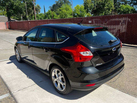 2012 Ford Focus SEL