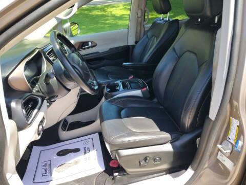 2017 Chrysler Pacifica