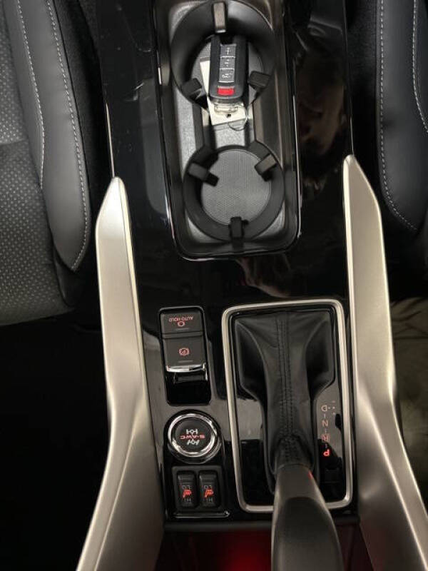 2025 Mitsubishi Eclipse Cross SE