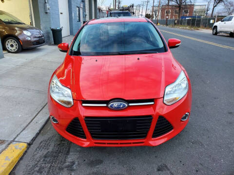 2012 Ford Focus for sale at SUNSHINE AUTO SALES LLC in Paterson NJ
