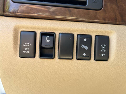 2015 Nissan Armada Platinum