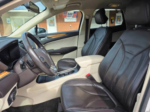 2016 Lincoln MKC Select