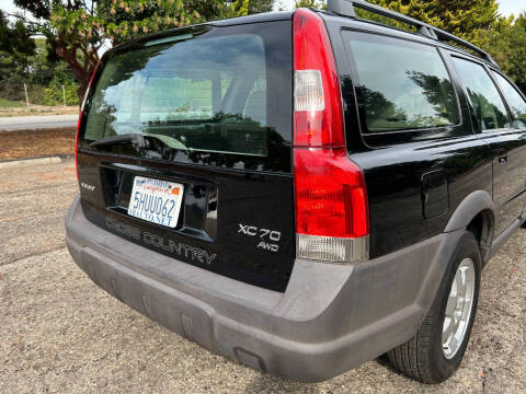 2003 Volvo XC70