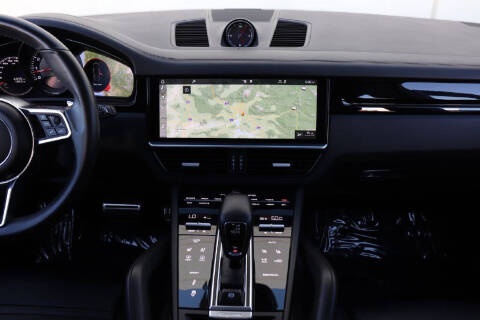 2019 Porsche Cayenne S