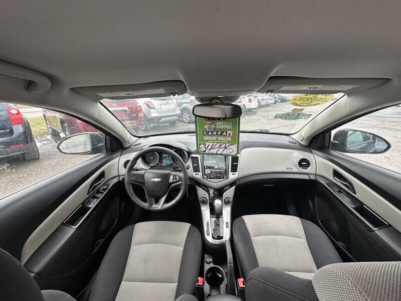 2013 Chevrolet Cruze LS Auto