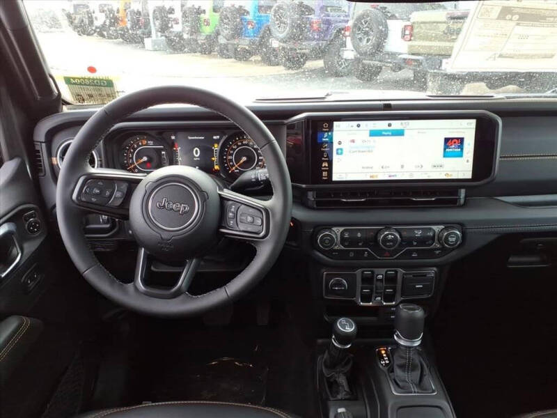 2026 Jeep Gladiator Sahara
