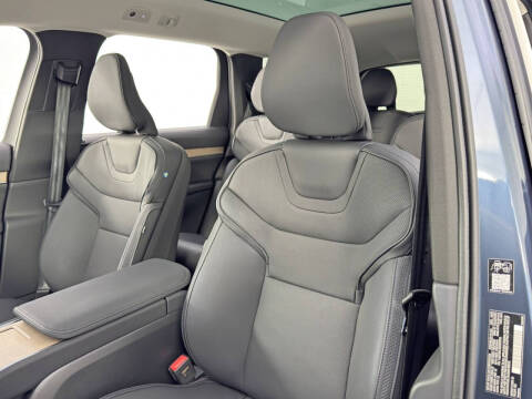 2025 Volvo EX90 Twin Ultra 6P