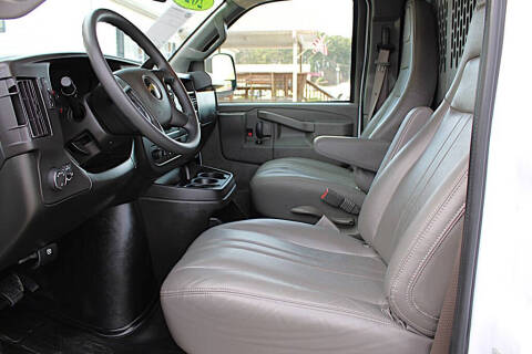 2024 Chevrolet Express 2500