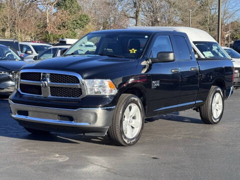2024 RAM 1500 Classic SLT