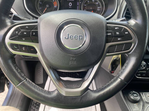 2019 Jeep Cherokee Latitude