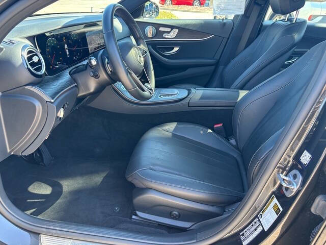 2022 Mercedes-Benz E-Class 7