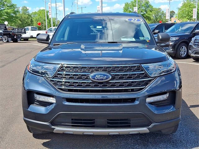 Used 2022 Ford Explorer XLT with VIN 1FMSK8DH2NGA89386 for sale in Philadelphia, PA