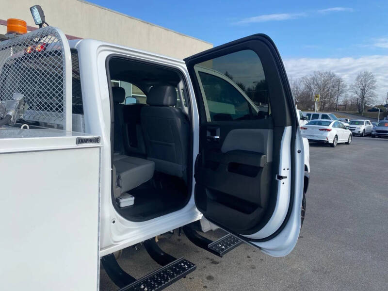2023 Chevrolet Silverado 6500HD