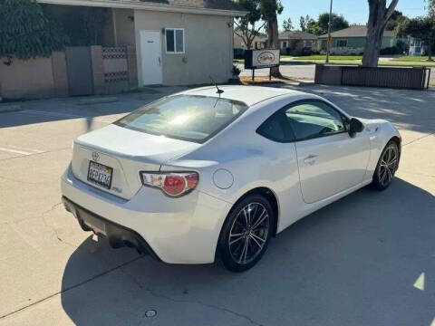 2013 Scion FR-S