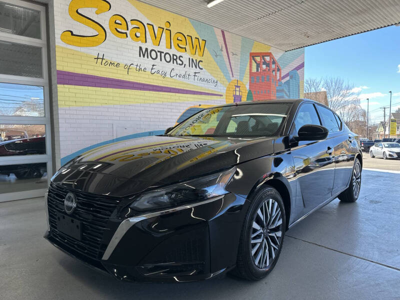 2025 Nissan Altima SV's photo