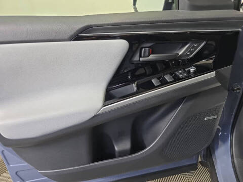 2024 Subaru Solterra Touring