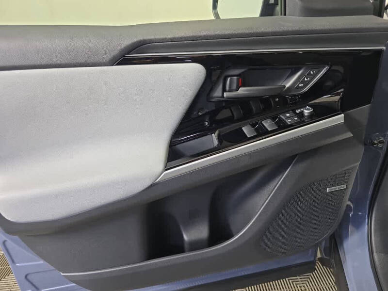 2024 Subaru Solterra Touring